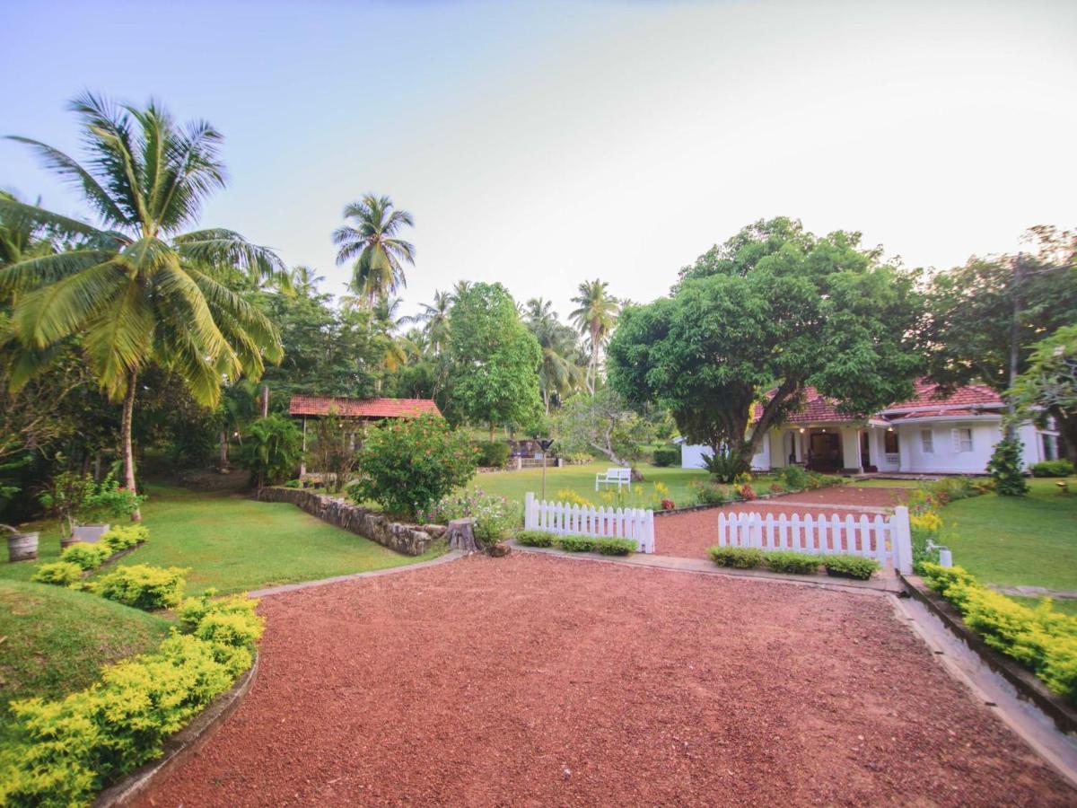 Thalpe Walawwa Heritage Villa Unawatuna Zewnętrze zdjęcie