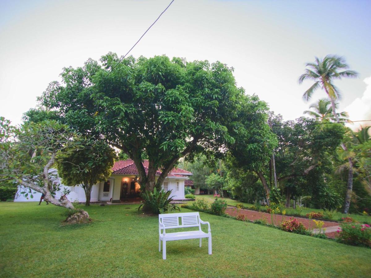 Thalpe Walawwa Heritage Villa Unawatuna Zewnętrze zdjęcie