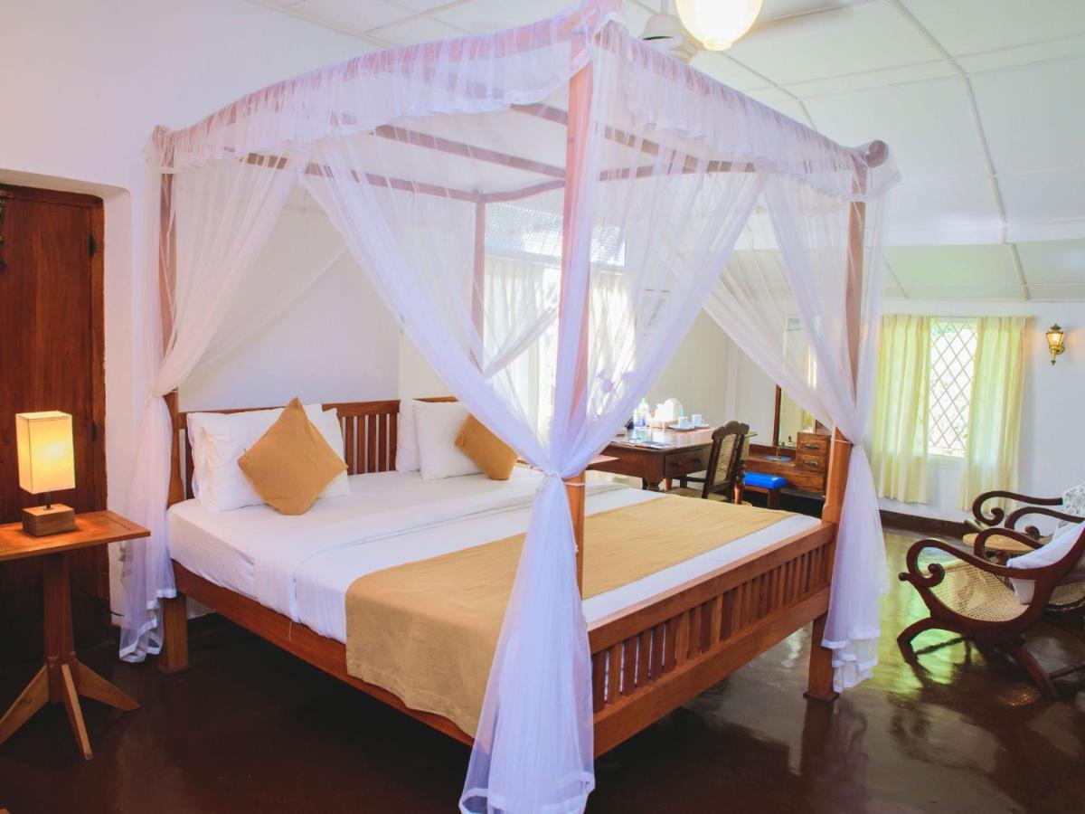 Thalpe Walawwa Heritage Villa Unawatuna Zewnętrze zdjęcie